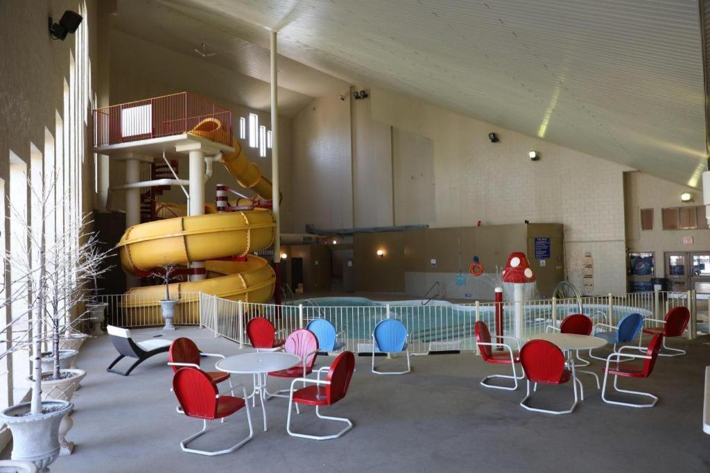 Medicine Hat Inn & Suites Buitenkant foto