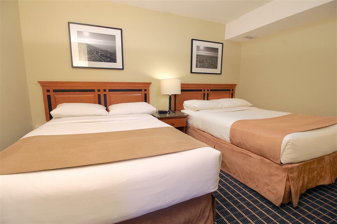 Medicine Hat Inn & Suites Buitenkant foto